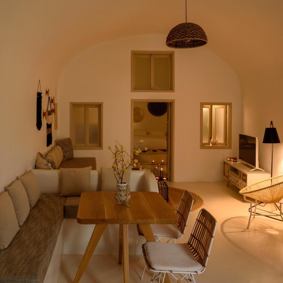 Suite Home Santorini Fira  Dış mekan fotoğraf
