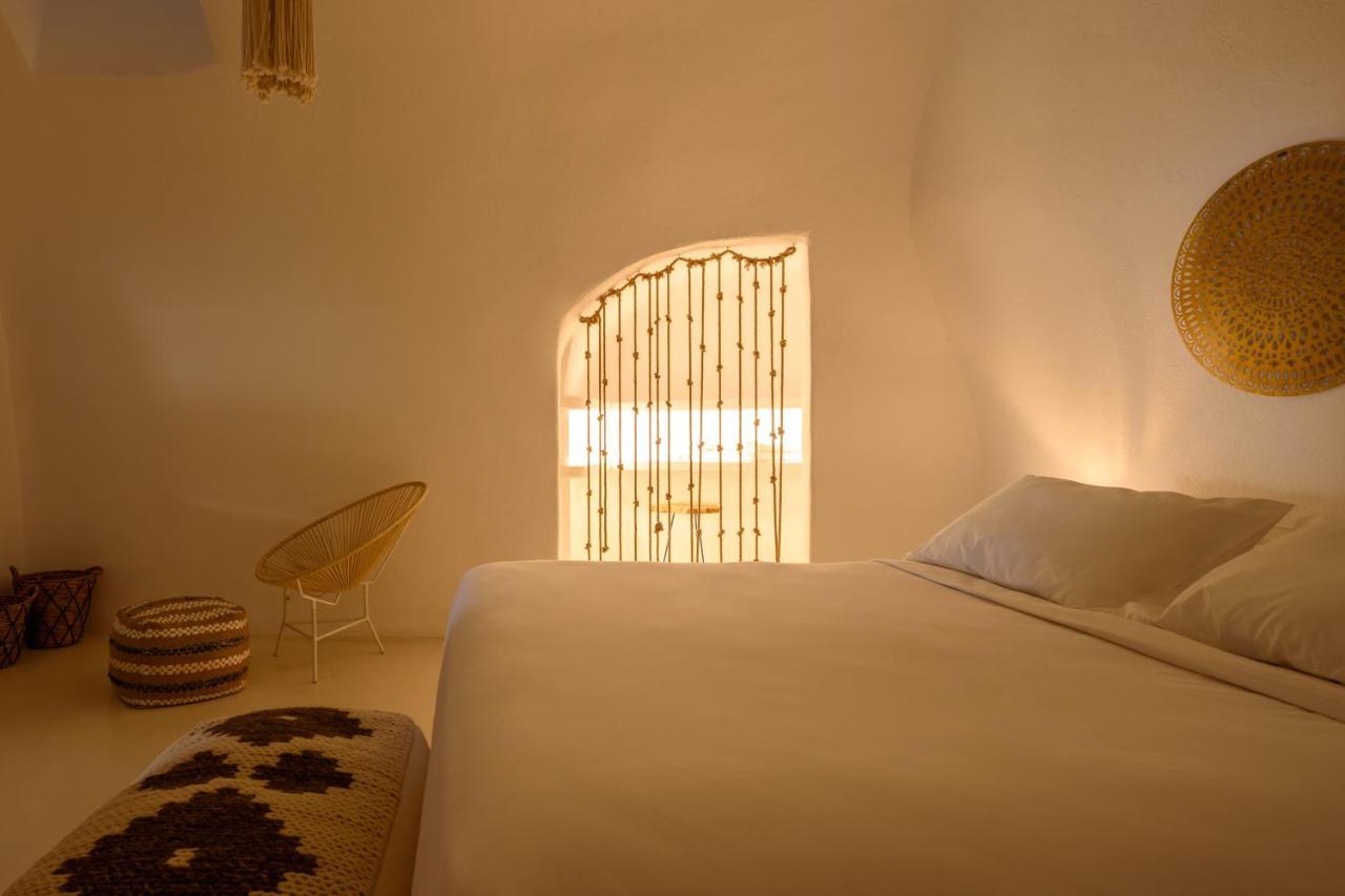 Suite Home Santorini Fira  Dış mekan fotoğraf